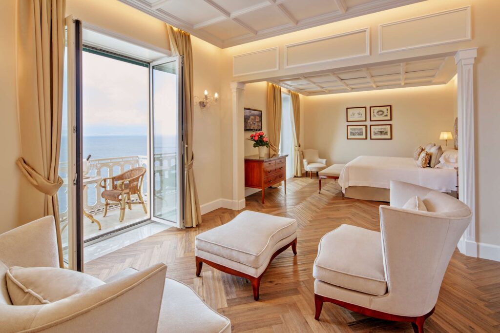grand hotel excelsior vittoria - best place to stay in the sorrento on amalfi coast luxury